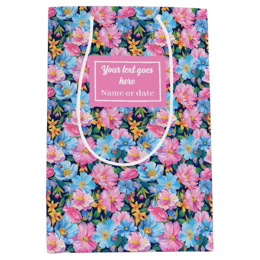 Moderne blush roze en lichtblauwe geschenkzak wrap medium cadeauzakje (Voorkant)