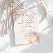 Moderne Blush Roze Mousse Petals Monogram Huwelijk Kaart