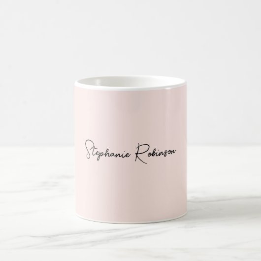 Moderne Blush Roze Stijlvolle Monogram Naam Script Koffiemok (Center)