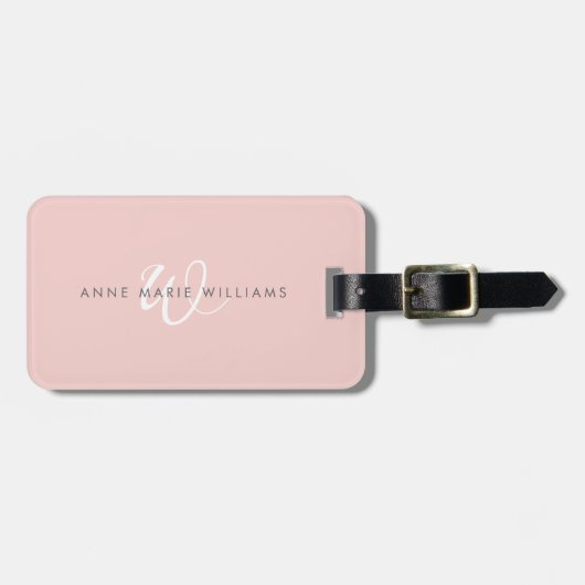 Moderne Blush Roze Witte Script Monogram Bagagelabel (Voorkant horizontaal)