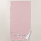 Moderne Blush Roze Witte Script Monogram Strandlaken (Voorkant)
