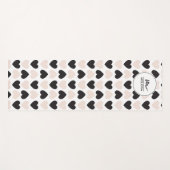 Moderne Blush Roze Zwart Liefde Harten Monogram Yogamat (Voorkant (horizontaal))