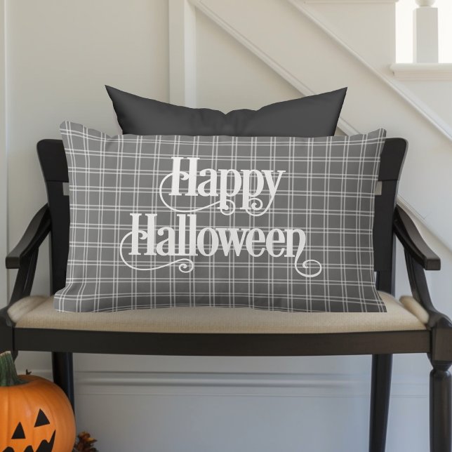Moderne boerderij klassieke geruite gelukkig Hallo Kussen (Modern Farmhouse Classic Gray and White Plaid "Happy Halloween" Decorative Lumbar Pillow)