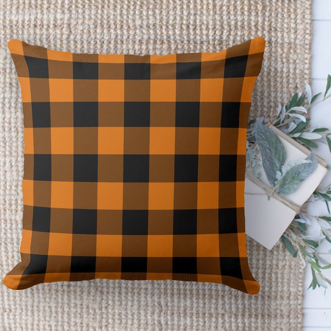 Moderne Boerderij Sinaasappel & Zwart Buffel Plaid Kussen (Modern farmhouse throw pillow orange and black buffalo plaid couch pillow )