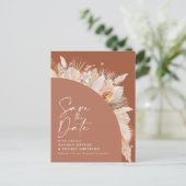 Moderne bohemische terracotta pampas aankondigingskaart (Staand voorkant)