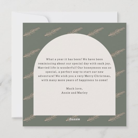 Moderne Boho Arch Groen Vrolijk & Getrouwd Drie Fo Feestdagenkaart (Achterkant)