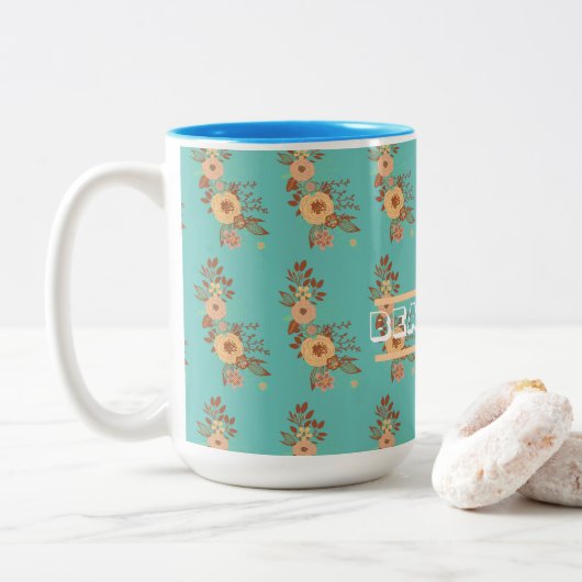 Moderne Boho Bloem Tweekleurige Koffiemok (Met donut)