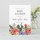 Moderne Boho Bloemige Twin Baby Shower Uitnodiging (Staand voorkant)