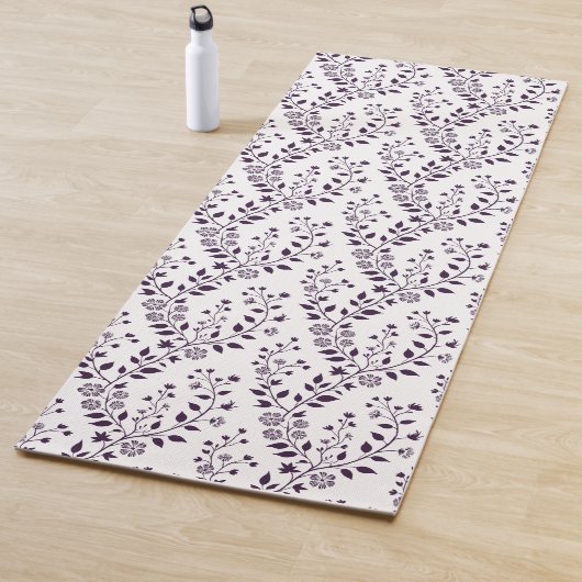 Moderne Boho Bloempatroon Pr Plum Wit Yogamat (In situ)