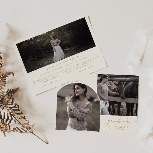 Moderne Boho Boog Crème Afstudeerfoto 3 Afstudeerf Aankondiging