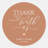 Moderne Boho Bruiloft Cute Hart Bedankt Cadeaus Ronde Sticker (Voorkant)
