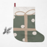 Moderne Boho Christmas Green Cadeau Print Kleine Kerstsok<br><div class="desc">Vier het plezier van het seizoen met deze moderne boho groene cadeau print kleine kerstkous. De unieke en chique kerstpolka dot cadeau creëer heeft een vleugje charme en individualiteit. Het eenvoudige groene en beige ontwerp heeft een klassieke bohemien boog die een grillige wintersfeer oproept. Met een schone en eenvoudige neutrale...</div>