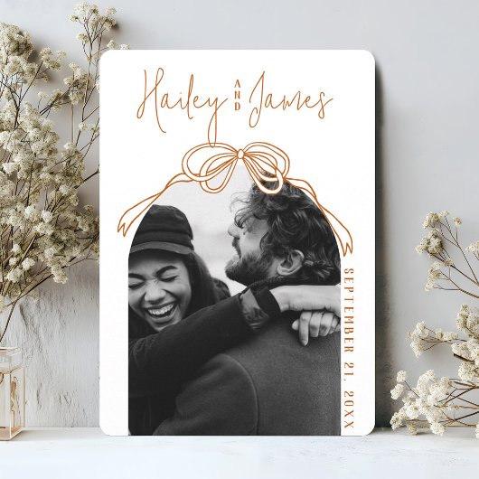 Moderne boho handgetekende boeg TERRACOTTA bruilof Save The Date