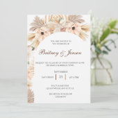 Moderne Boho Pampas Gras Boog Bruiloft Kaart (Staand voorkant)