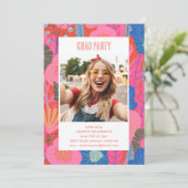 Moderne Boho Rode Bloemstuk Afstudeerfeest Foto Kaart (Staand voorkant)