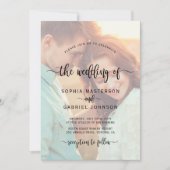 Moderne Boho Script Foto Overlay Bruiloft Kaart (Voorkant)