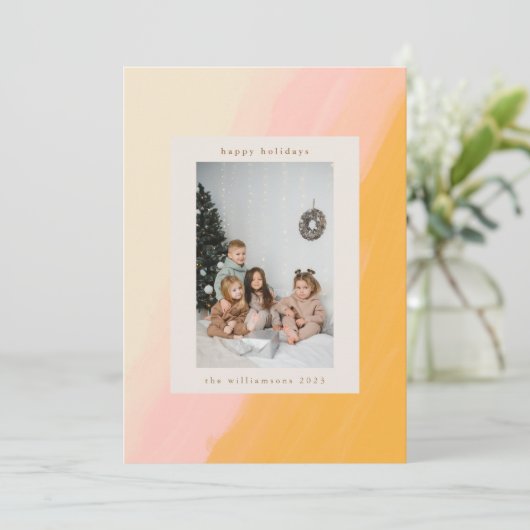 Moderne Boho Waterverf Roze Geel Foto Feestdagenkaart (Staand voorkant)