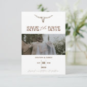 Moderne Boho Western Fotothemabruiloft Save The Date (Staand voorkant)