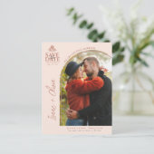 Moderne Boho Wildflower Arch foto Bewaar de datum Briefkaart (Staand voorkant)