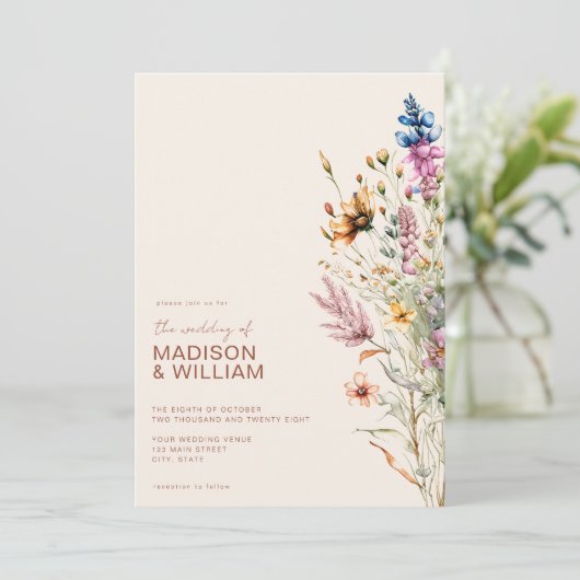 Moderne Boho Wildflower Bloemen Bruiloft Kaart (Staand voorkant)
