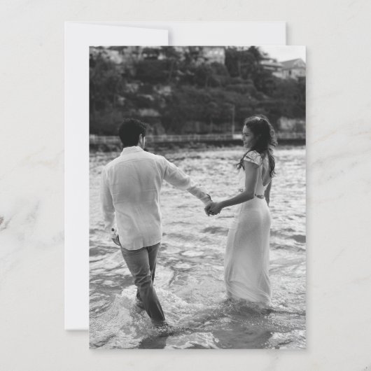 Moderne Bold Large Date Photo Background Save The Date (Achterkant)