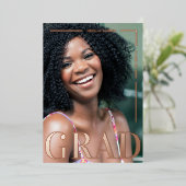 Moderne Bold Roos Gold Afstudeerder Folie Uitnodiging (Staand Voorkant)