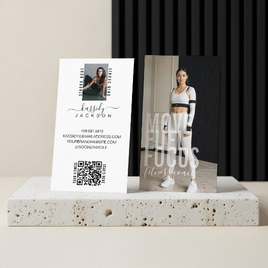 Moderne Bold Script Calligraphy Fitness Foto QR Visitekaartje