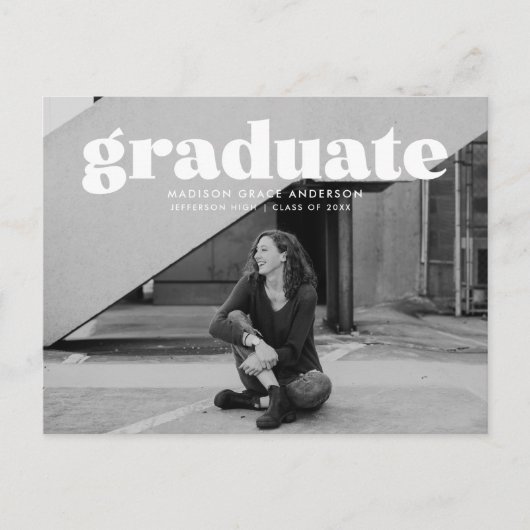 Moderne Bold White Overlay Photo Graduparty Briefkaart (Voorkant)