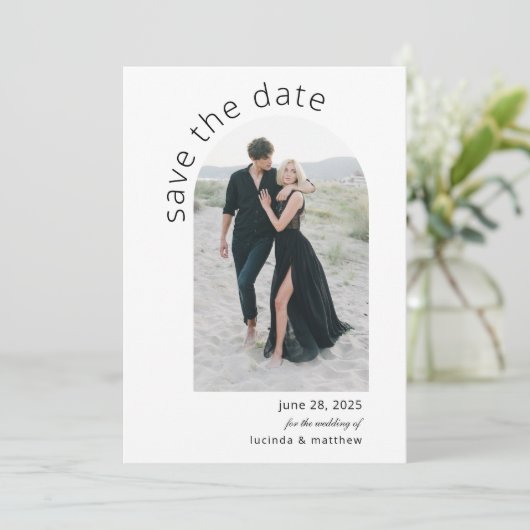 Moderne boog Bewaar de datum met QR-code Save The Date (Staand voorkant)