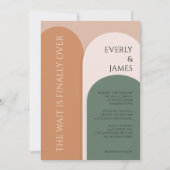 Moderne boog bruiloft uitnodiging in aarde tonen (Voorkant)