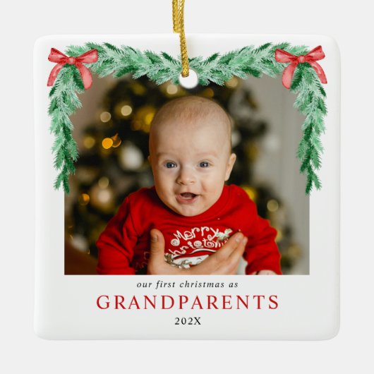 Moderne boog Eerste kerst als grootouders Foto Keramisch Ornament (Voorkant)