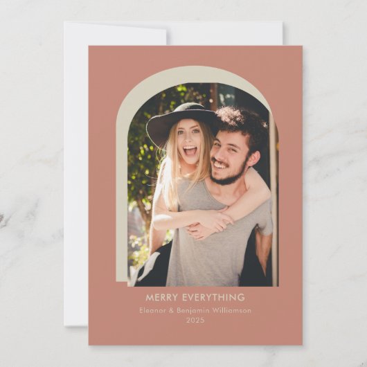Moderne Boog Foto Terracotta Prettig Alles Feestdagenkaart (Voorkant)