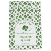 Moderne Boog St. Patrick's Day Trouwfeest Bruiloft Medium Cadeauzakje (Voorkant)