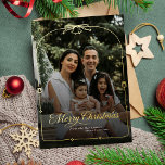 Moderne boog Vrolijke Kerstfoto Folie Feestdagenkaart<br><div class="desc">Deel uw beste wensen met de Modern Bow Merry Christmas Photo Holiday Kaart. Met een strakke lay-out, gedurfde boegdetails en ruimte voor een gekoesterde foto, combineert deze kaart de klassieke vakantiestijl met een schoon, modern gevoel. Perfect voor het verzenden van liefde en vreugde naar familie en vrienden, het is een...</div>