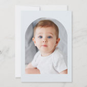 Moderne boogblauwe bloemendoop kaart (Achterkant)