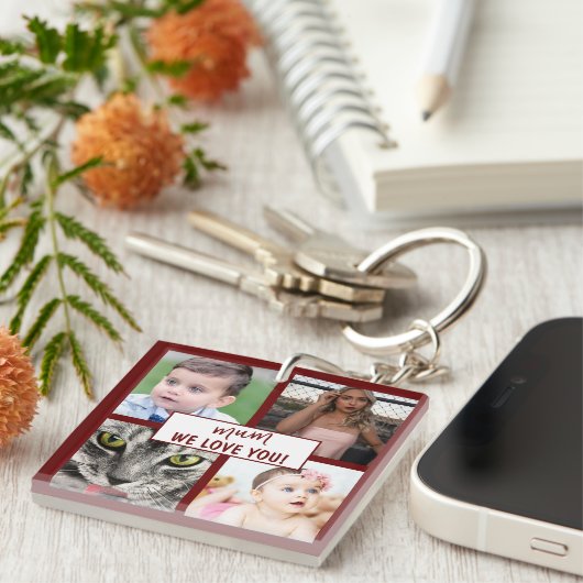 Moderne bordeauxachtige moeder we houden van je fo sleutelhanger (Voorkant Rechts)