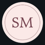 Moderne bordeauxrood roze bruiloft monogram ronde sticker<br><div class="desc">Deze blush en bordeaux kleur thema bruiloft stickers zijn voorzien van een monogram met bruid en bruidegom initialen. Deze stickers zijn ideaal voor gebruik als stickers van de envelopverbinding of voor het verfraaien van huwelijksgunsten. Deze stickers maken deel uit van een collectie. Bezoek onze winkel of uitzicht onze collectie pagina's...</div>