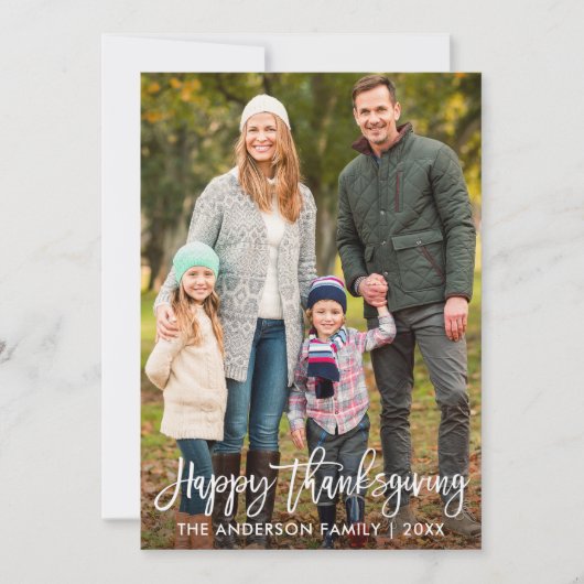 Moderne borstelscript Happy Thanksgiving Foto Feestdagenkaart (Voorkant)