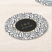 Moderne Botanische Blad Patroon Namen Datum Ronde Kartonnen Onderzetter (Gebogen)