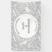 Moderne Botanische Zilveren Grijze Huwelijk Spandoek (Verticaal)