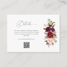 Moderne Bourgogne en Blush Bloemen Trouwdetails