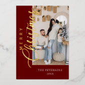 Moderne Bourgogne Foto Kerstgroet Goud Folie Feestdagenkaart (Voorkant)