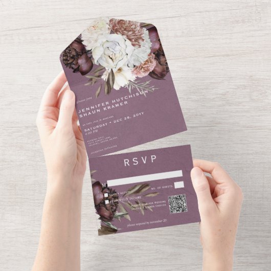 Moderne Bourgogne & Witte Pioenen & Rozen QR Code All In One Uitnodiging (Afscheurbaar)