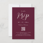Moderne Bourgondië Elegante Script QR Code Trouwda RSVP Kaartje (Voorkant)