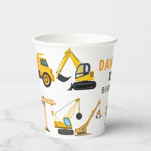 Moderne Bouw Simpele Kinderverjaardag Papieren Bekers (Voorkant)