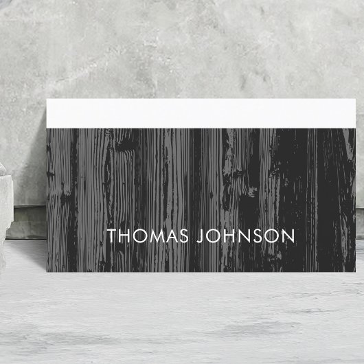 Moderne bouw van elegant donkergrijs hout visitekaartje