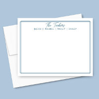 Moderne briefpapier met blauwe rand en familienaam