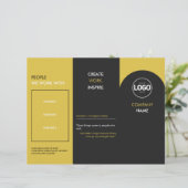 Moderne Brochure voor zwart-wit en geel bedrijf (Staand voorkant)