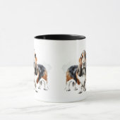 Moderne Browns / Black Basset Hound personaliseren Mok (Midden)