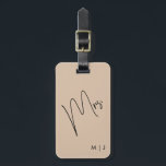 Moderne bruid | Beige Zwart Script Bagagelabel<br><div class="desc">Show uw bruidsprijs met gepersonaliseerde uitrusting perfect voor bestemmingsbruiloften.</div>